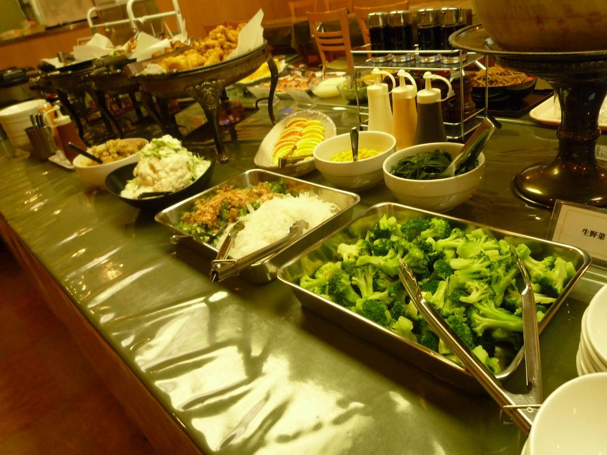 Hotel Crown Hills Koriyama Екстериор снимка